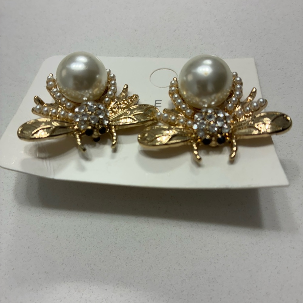 Gold Pearl Bee Stud Earrings - Women Jewelry